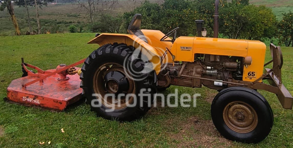 Trator Valmet 65 ID
Ano 1975