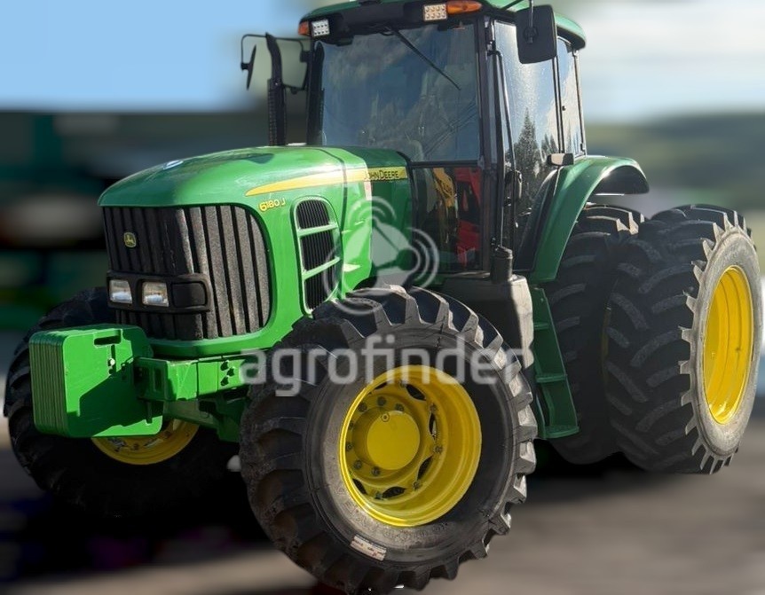 Trator John Deere 6180 J
Ano 2015