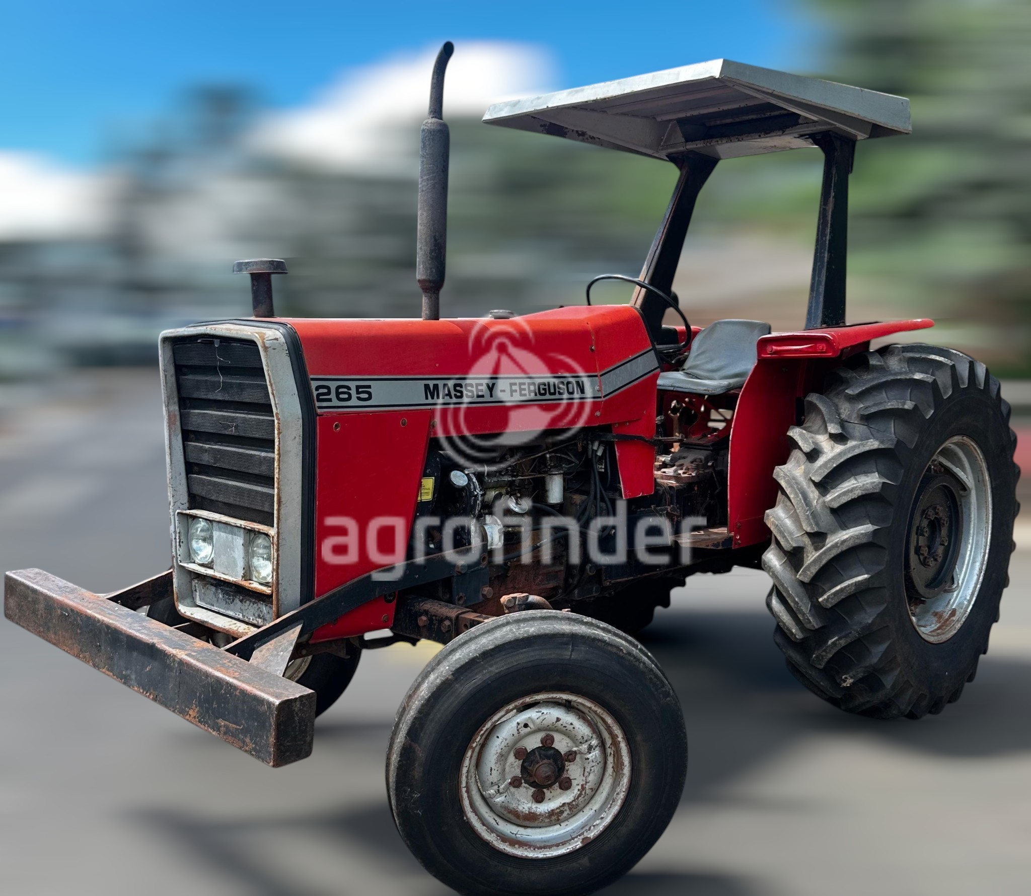 Trator Massey Ferguson 265
Ano 1976