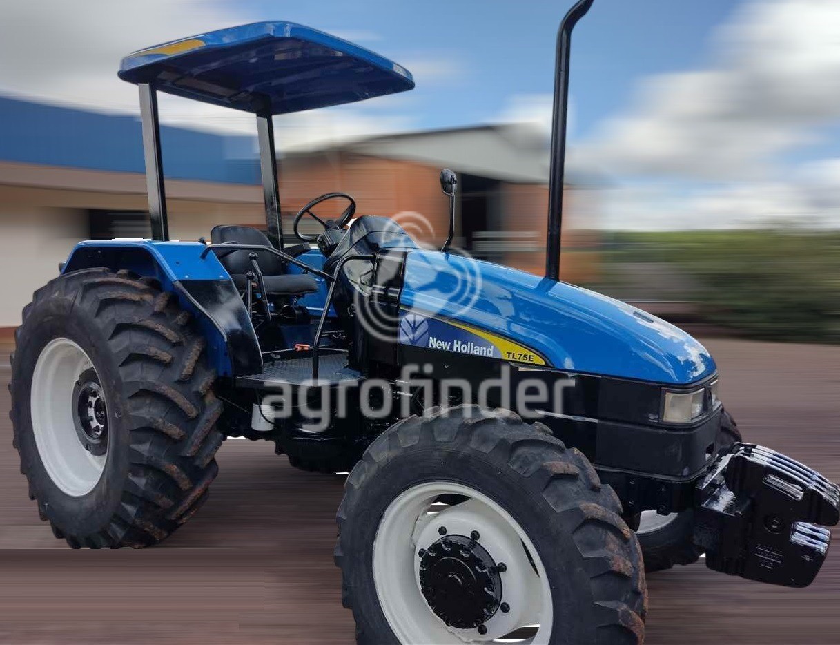 Trator New Holland TL 75 E
Ano 2010