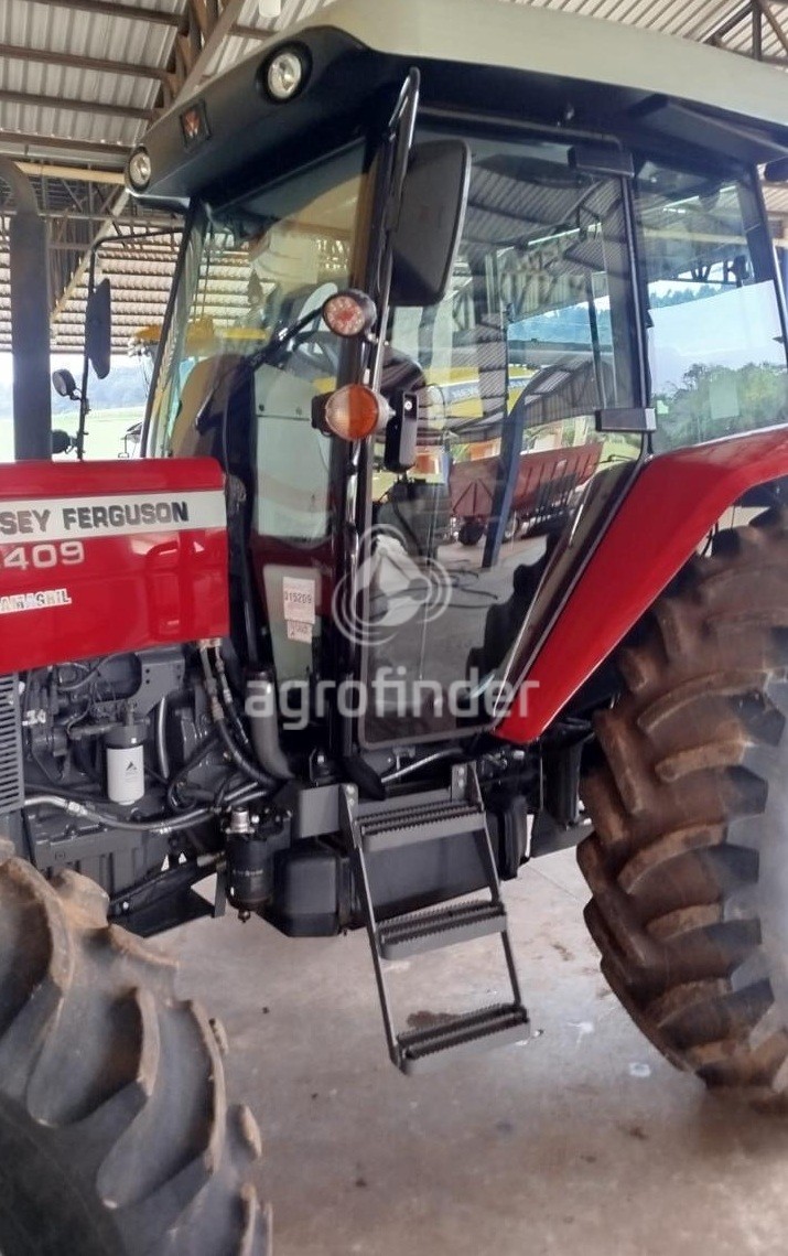 Trator Massey Ferguson 4409
Ano 2021
