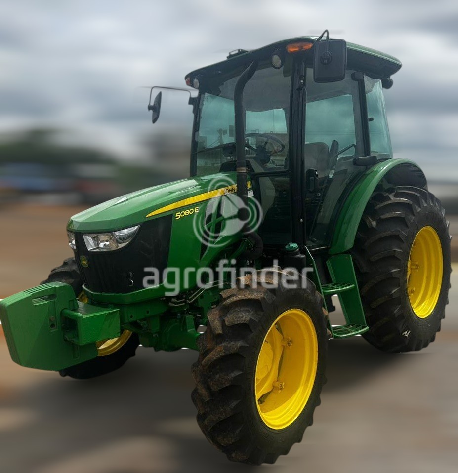 Trator John Deere 5080 E
Ano 2024