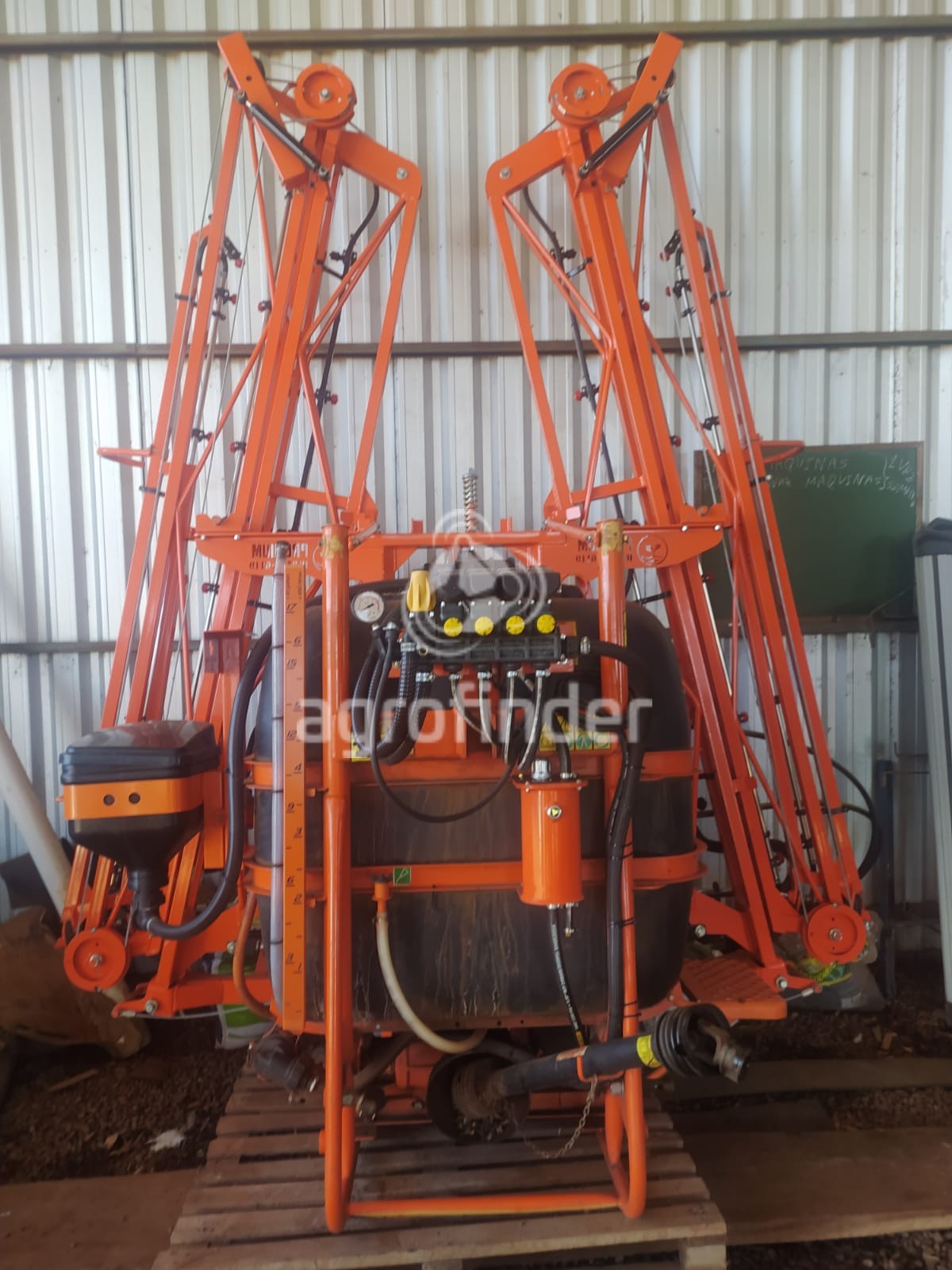 Pulverizador Hidráulico Jacto Condor 600 
 Ano 2018