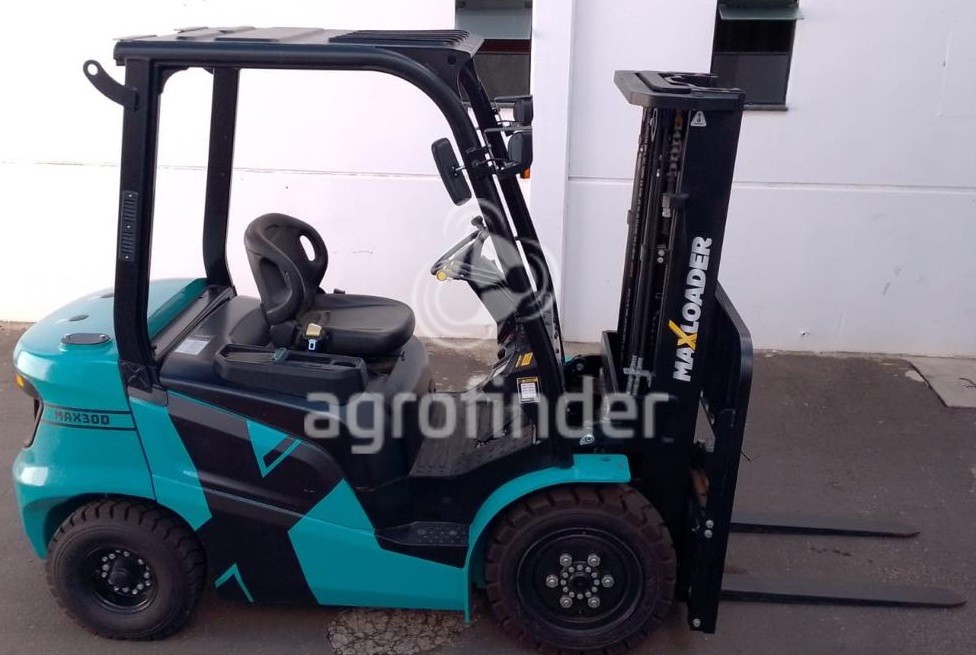 Empilhadeira Maxloader MAX30D 
 Ano 2025