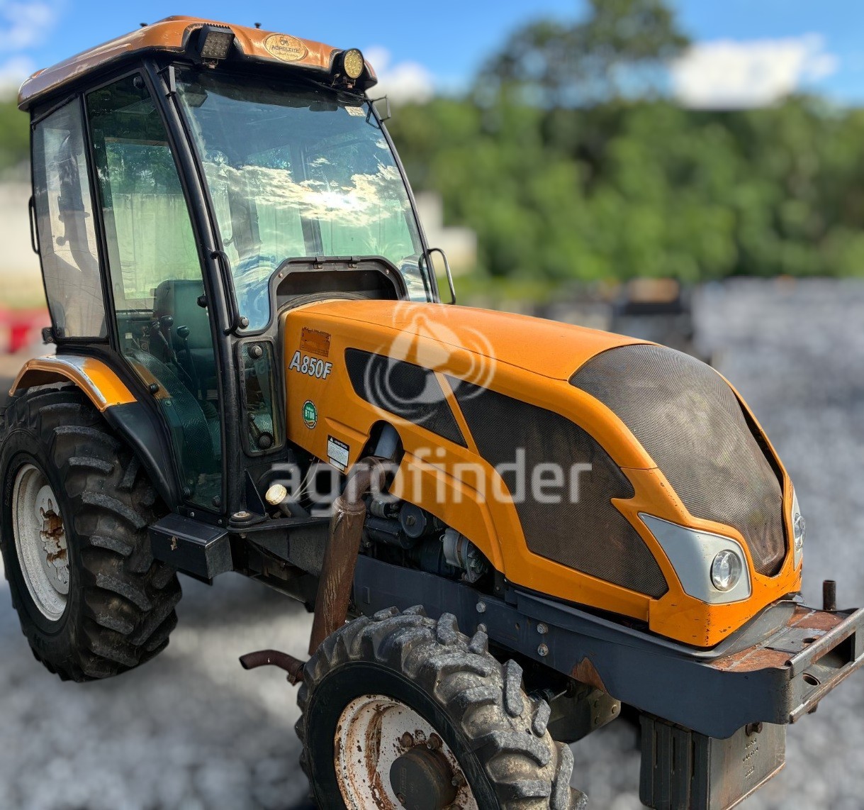 Trator Valtra A 850
Ano 2017