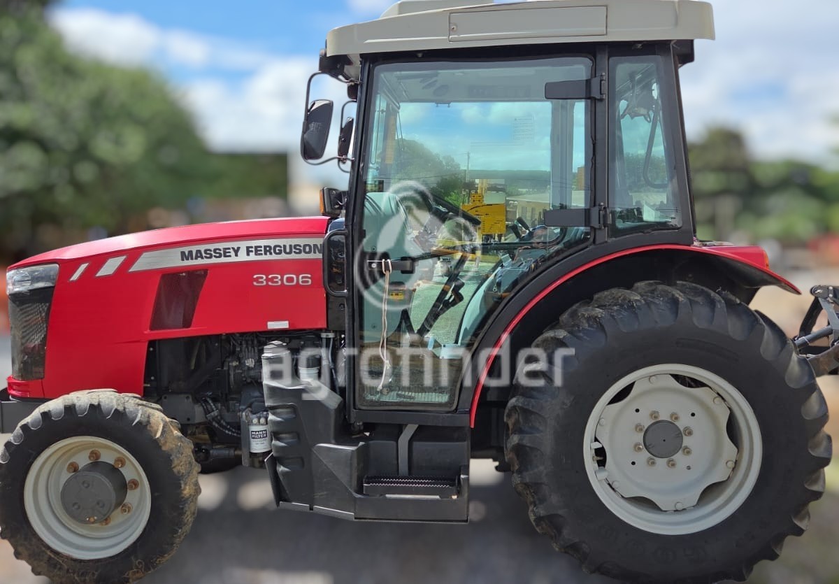 Trator Massey Ferguson 3306
Ano 2018