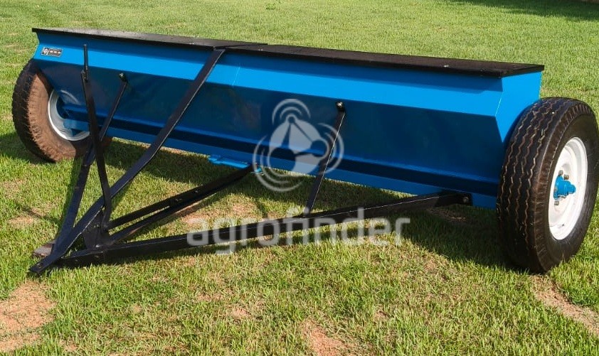 Distribuidor de Fertilizante Sólido Jumil EC75 
 Ano 1994