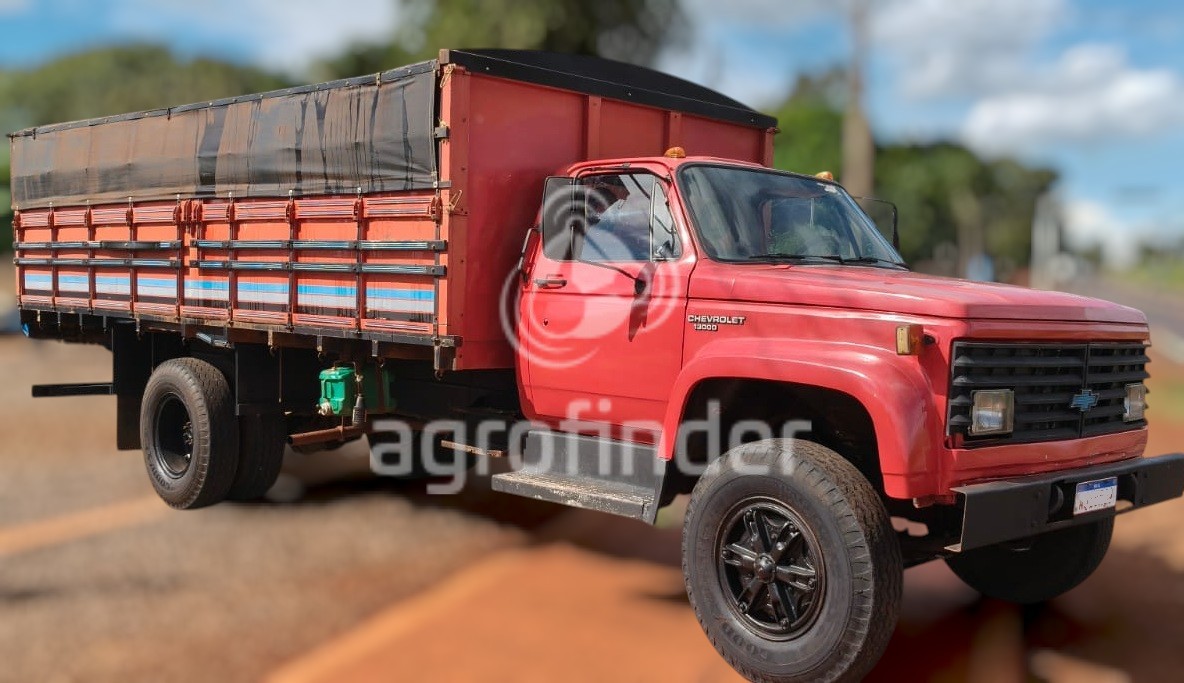 Caminhão Chevrolet 13000 
 Ano 1986