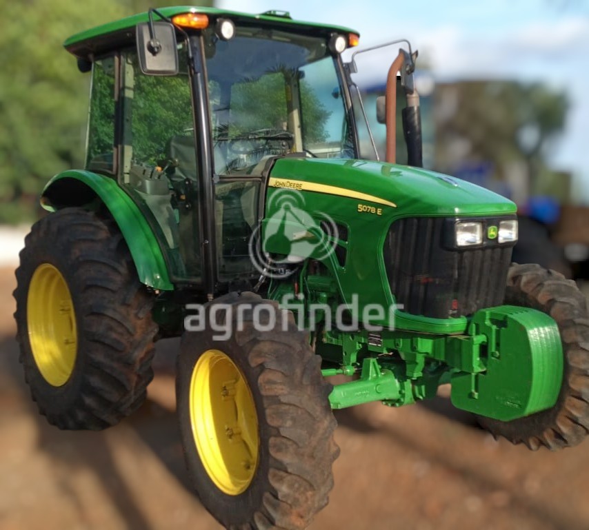 Trator John Deere 5078 E 
 Ano 2018