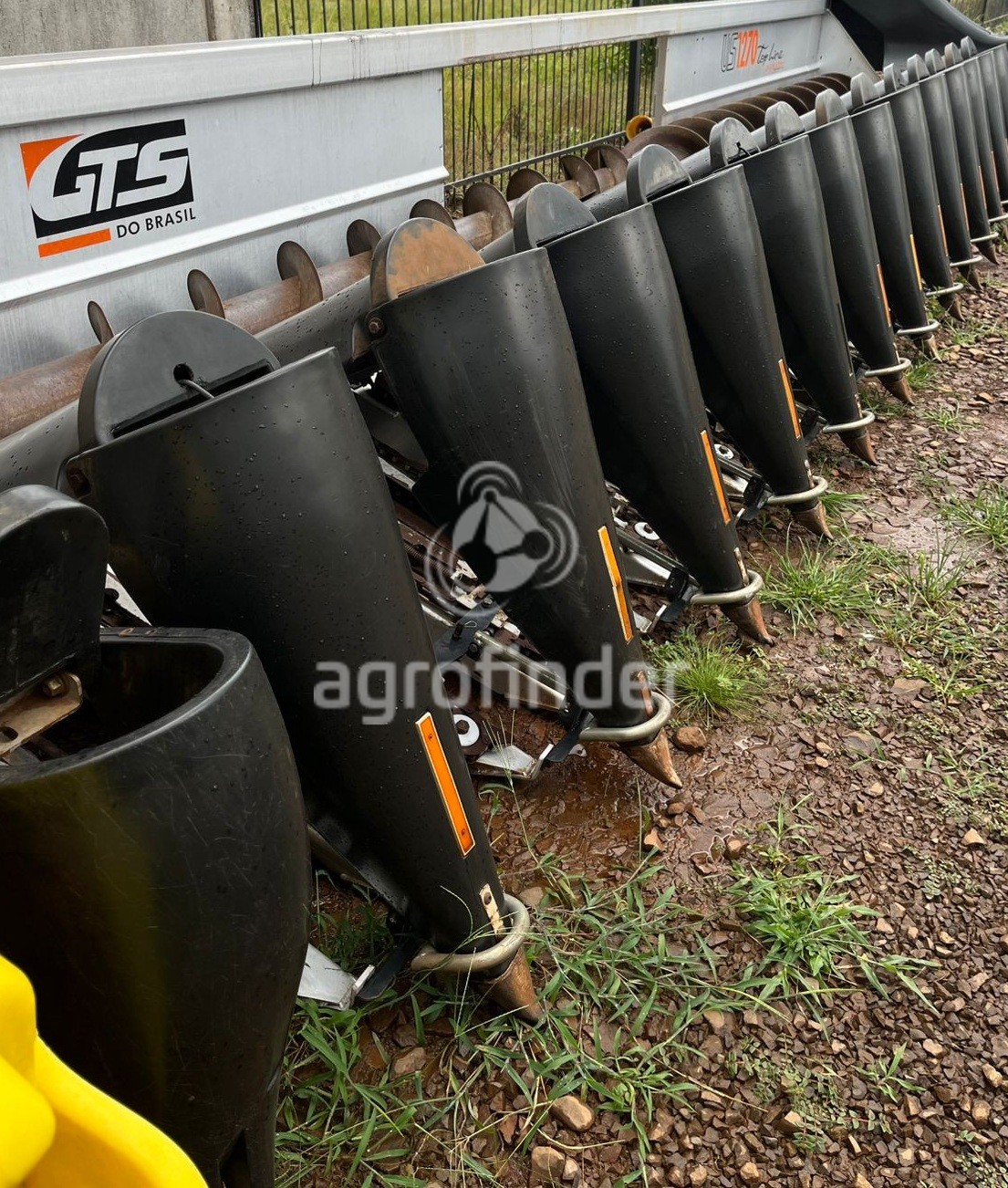 Plataforma de Milho GTS US 1270
Ano 2007