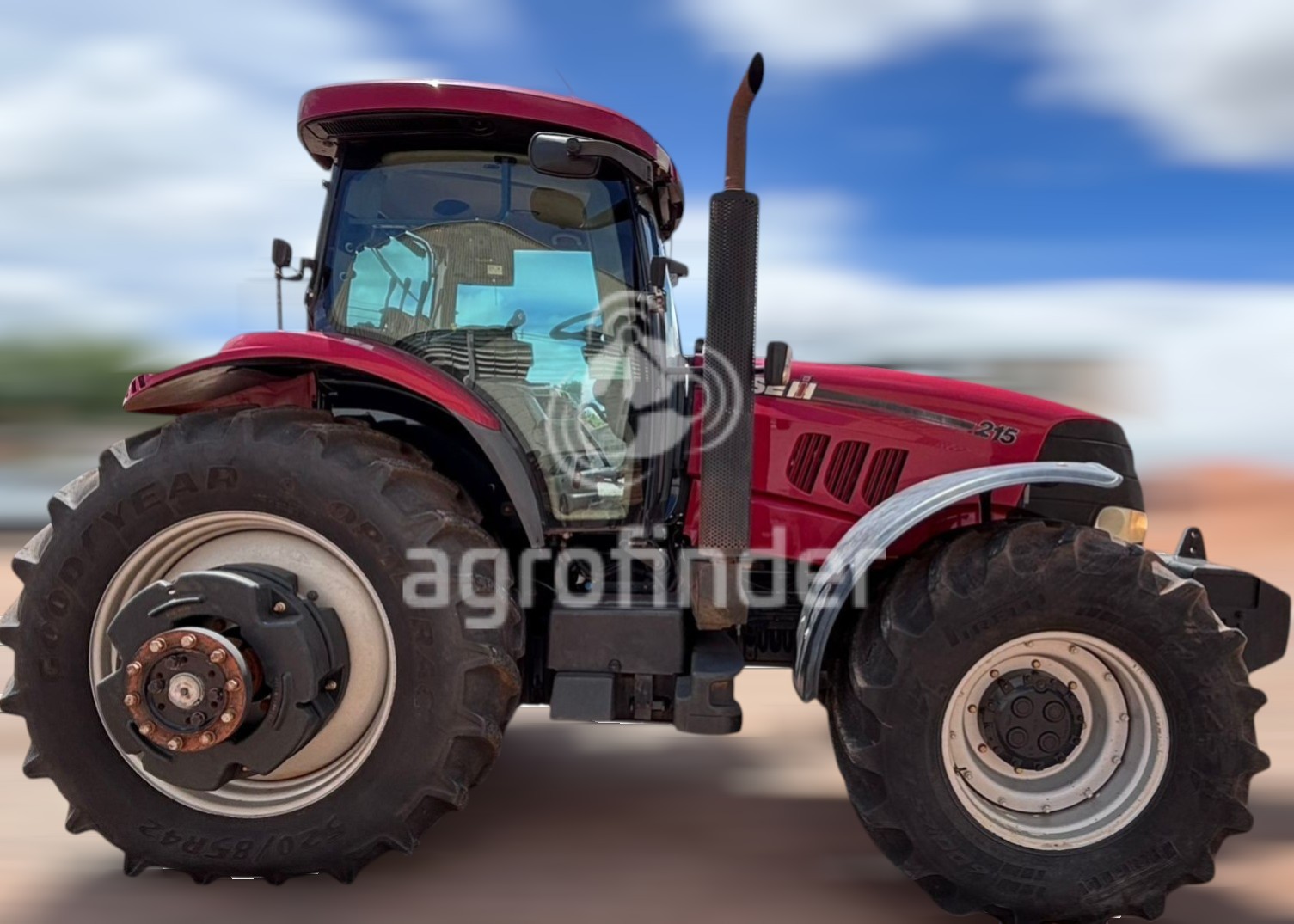 Trator Case IH Puma 215
Ano 2019