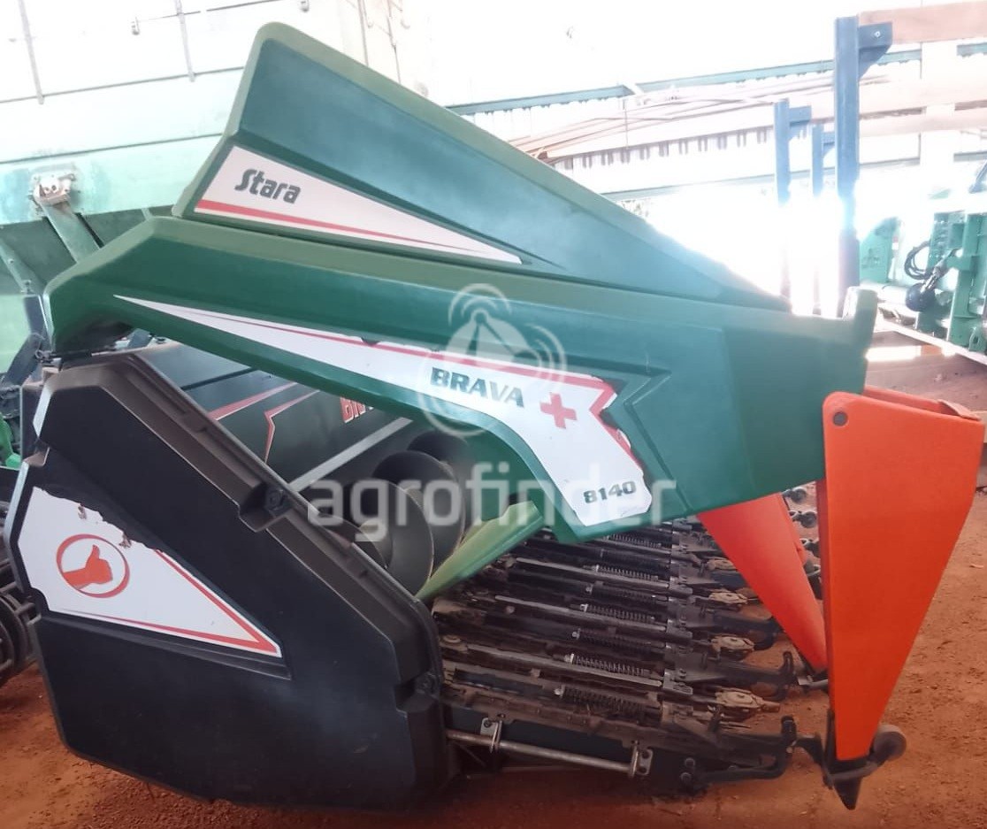 Plataforma de Milho Stara Brava + 8140
Ano 2020