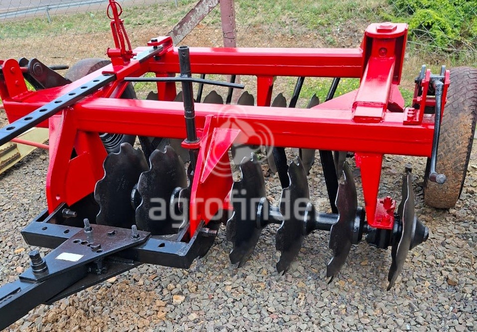 Grade Aradora Baldan 16 discos
Ano 2000