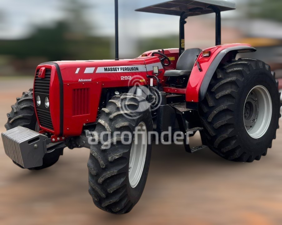 Trator Massey Ferguson 292
Ano 2009
