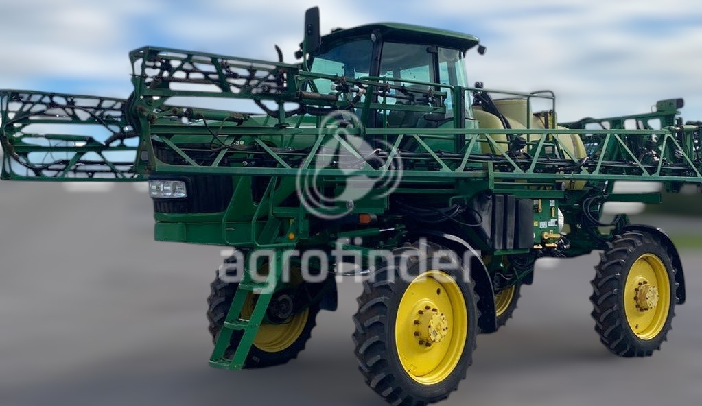 Pulverizador Autopropelido John Deere 4630
Ano 2012