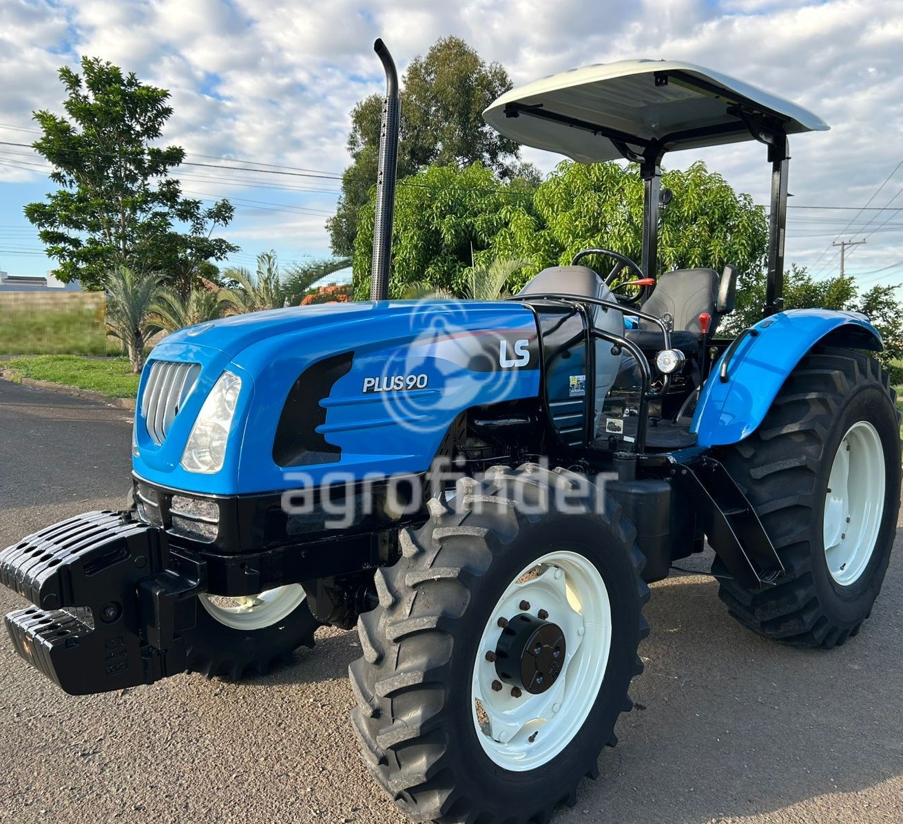 Trator LS Plus 90 
 Ano 2017