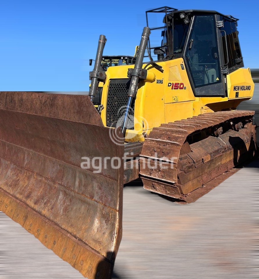 Trator de Esteira New Holland D150 
 Ano 2020