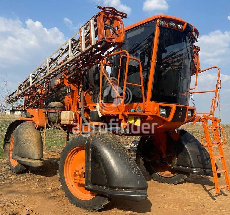 Pulverizador Autopropelido Jacto Uniport 2500 Star
Ano 2011