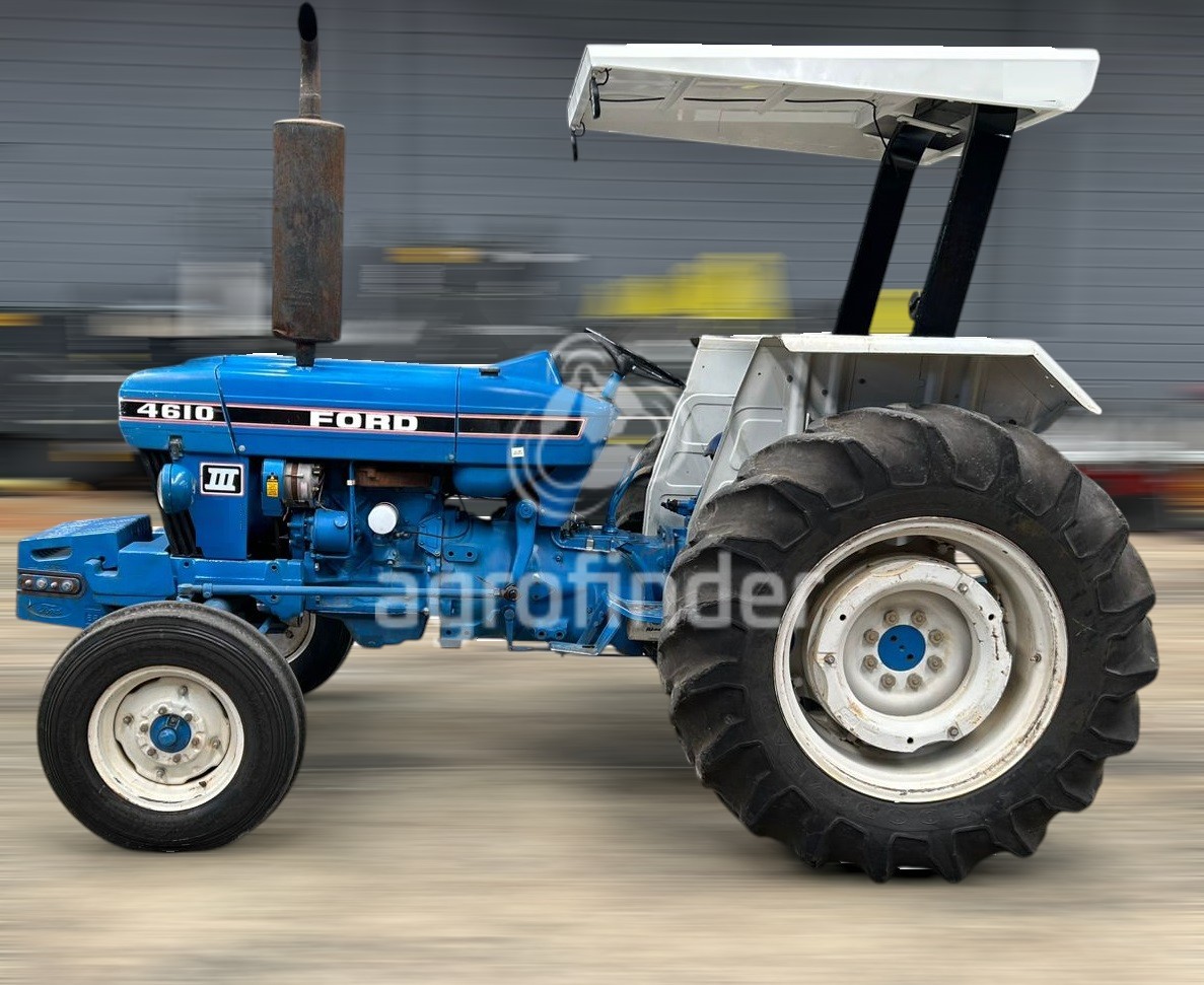 Trator Ford 4610 
 Ano 1989