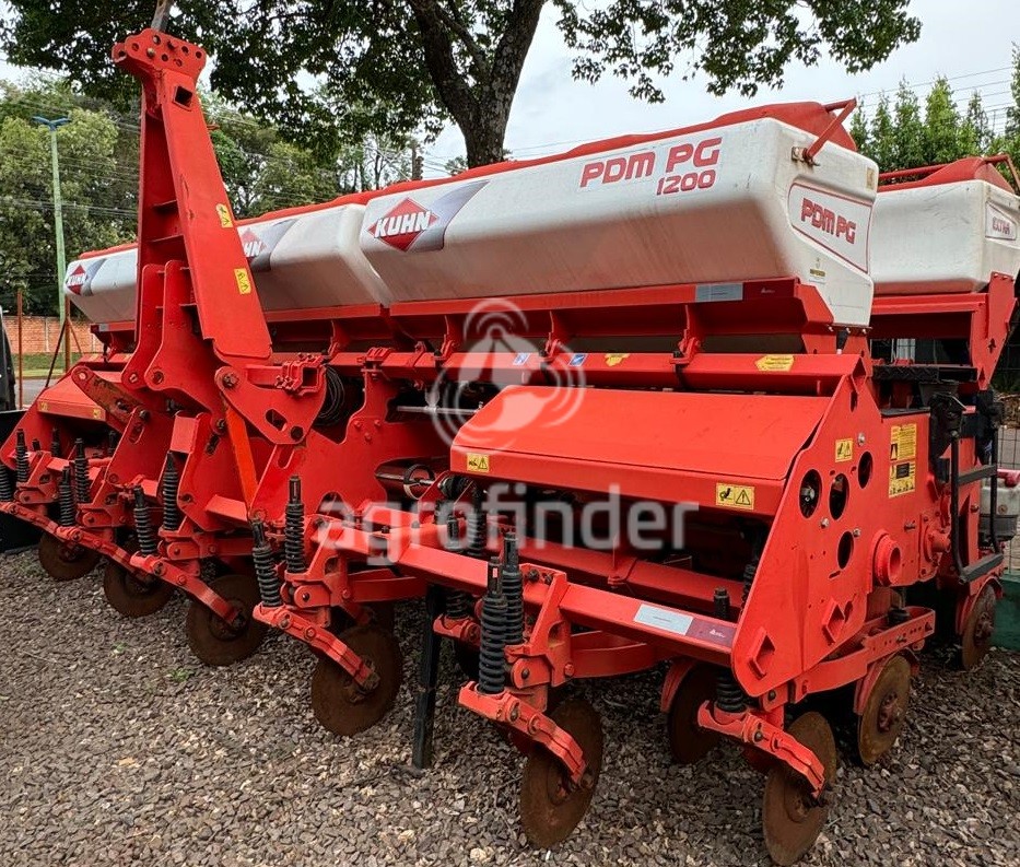 Plantadeira de Verão Kuhn PDM PG 1200
Ano 2013