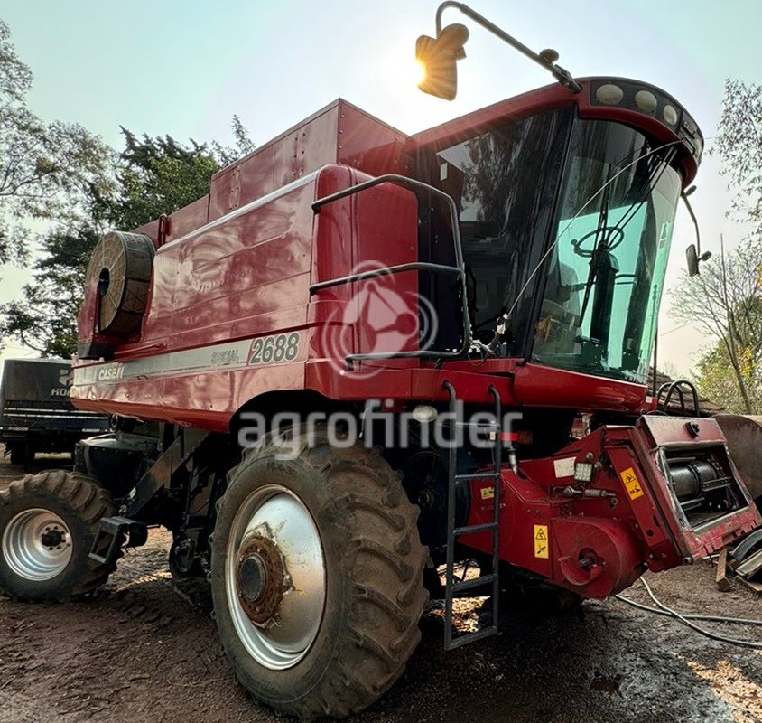 Colheitadeira de grão Case IH Axial-Flow 2688 
 Ano 2012