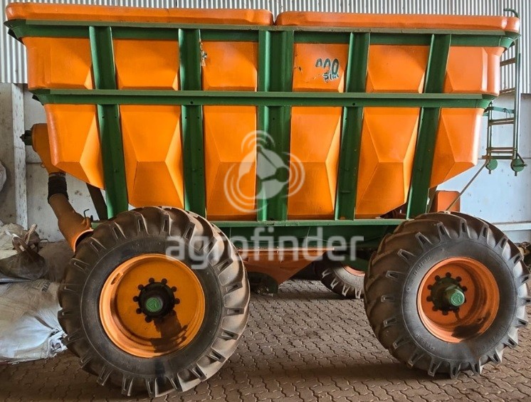 Carreta Agrícola Stara Reboke 16.000 
 Ano 2010