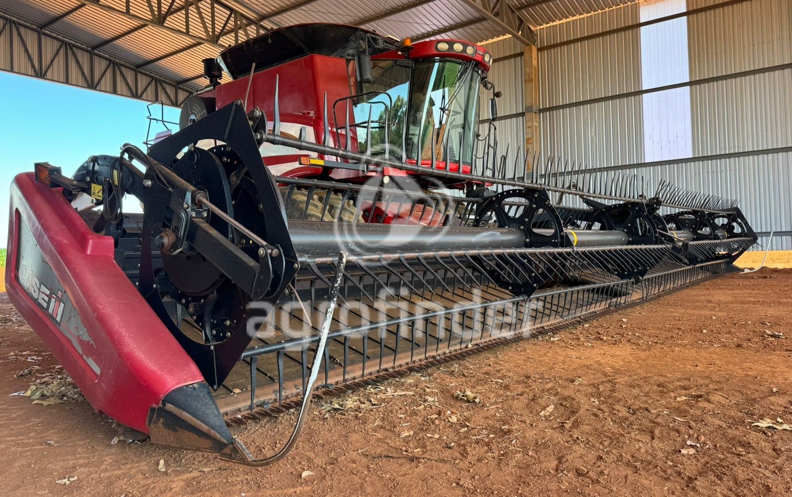 Colheitadeira de grão Case IH Axial-Flow 8120 
 Ano 2013