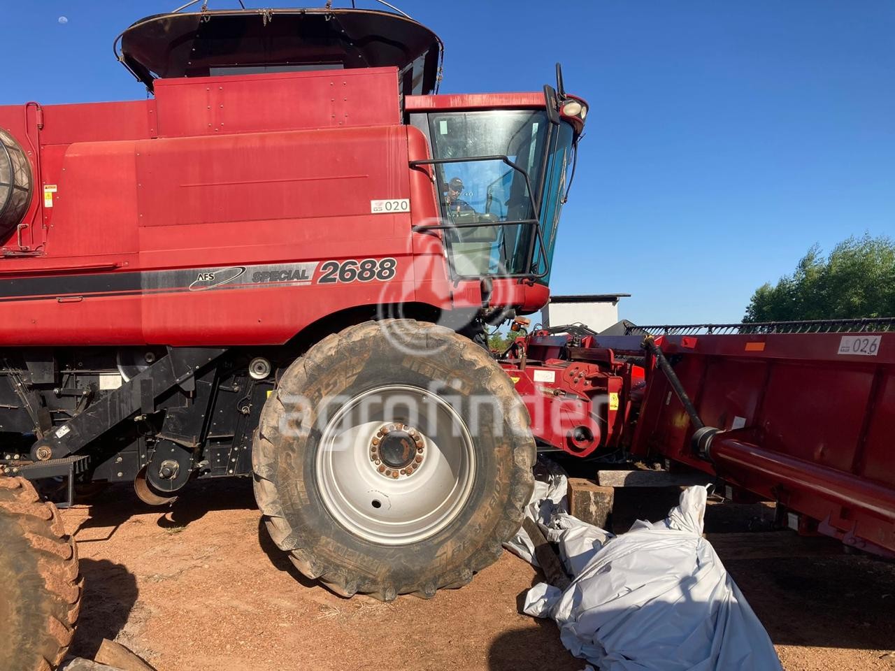 Colheitadeira de grão Case IH Axial-Flow 2688 
 Ano 2014