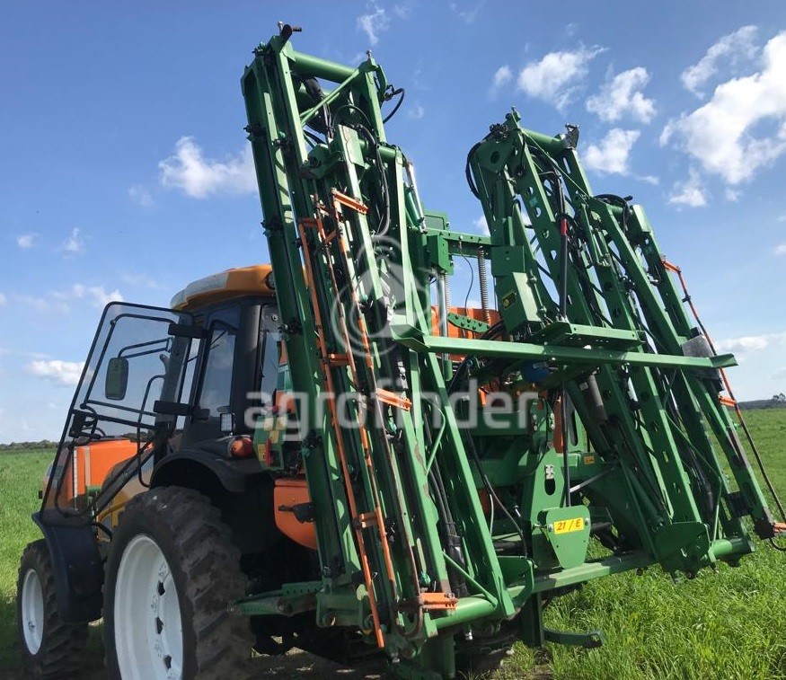 Pulverizador Hidráulico Stara Corisco 700
Ano 2019