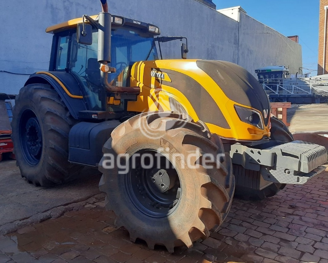 Trator Valtra BH 194 HiTech
Ano 2018