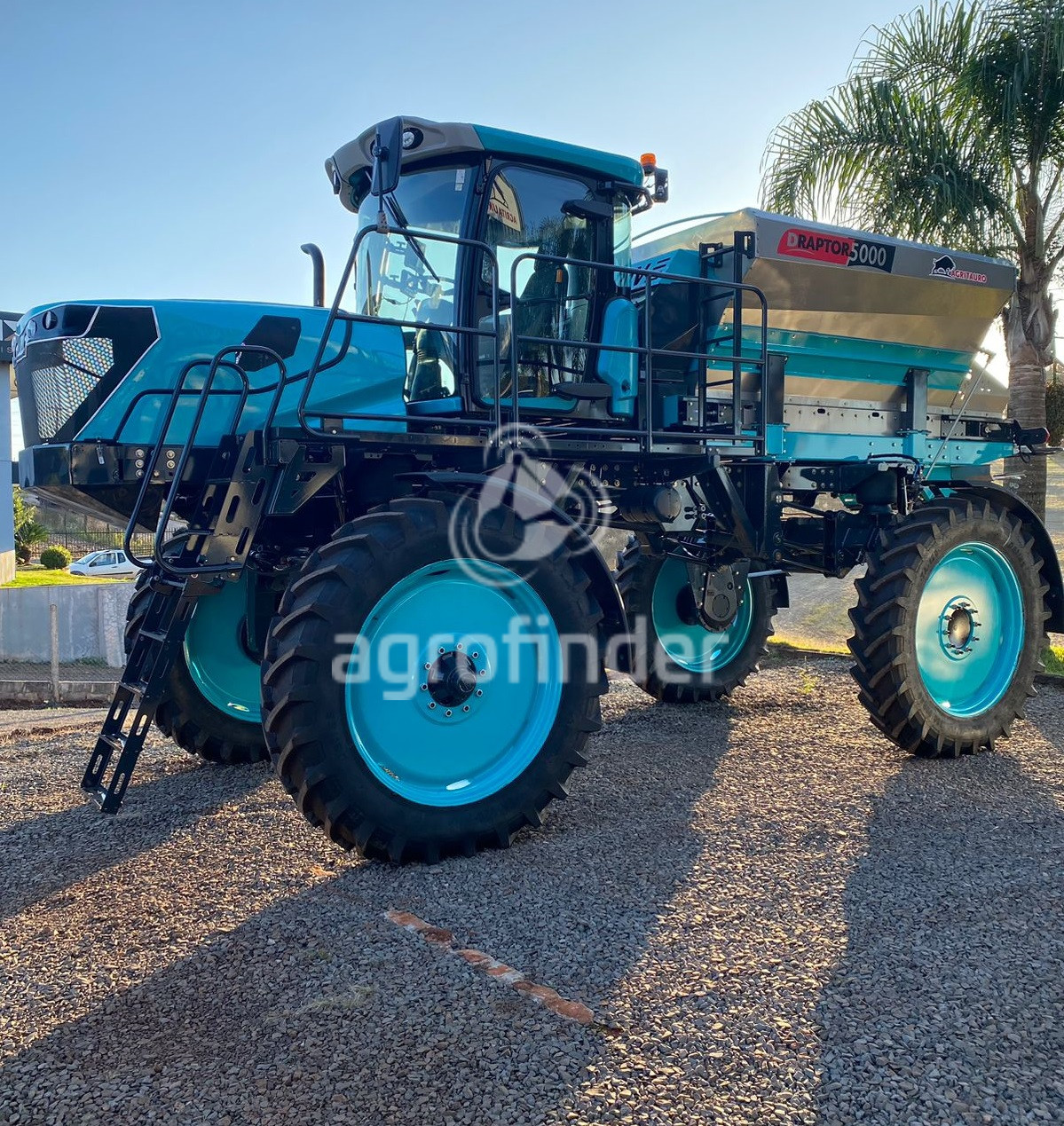 Distribuidor de Fertilizante Sólido Agritauro Draptor 5000
Ano 2022