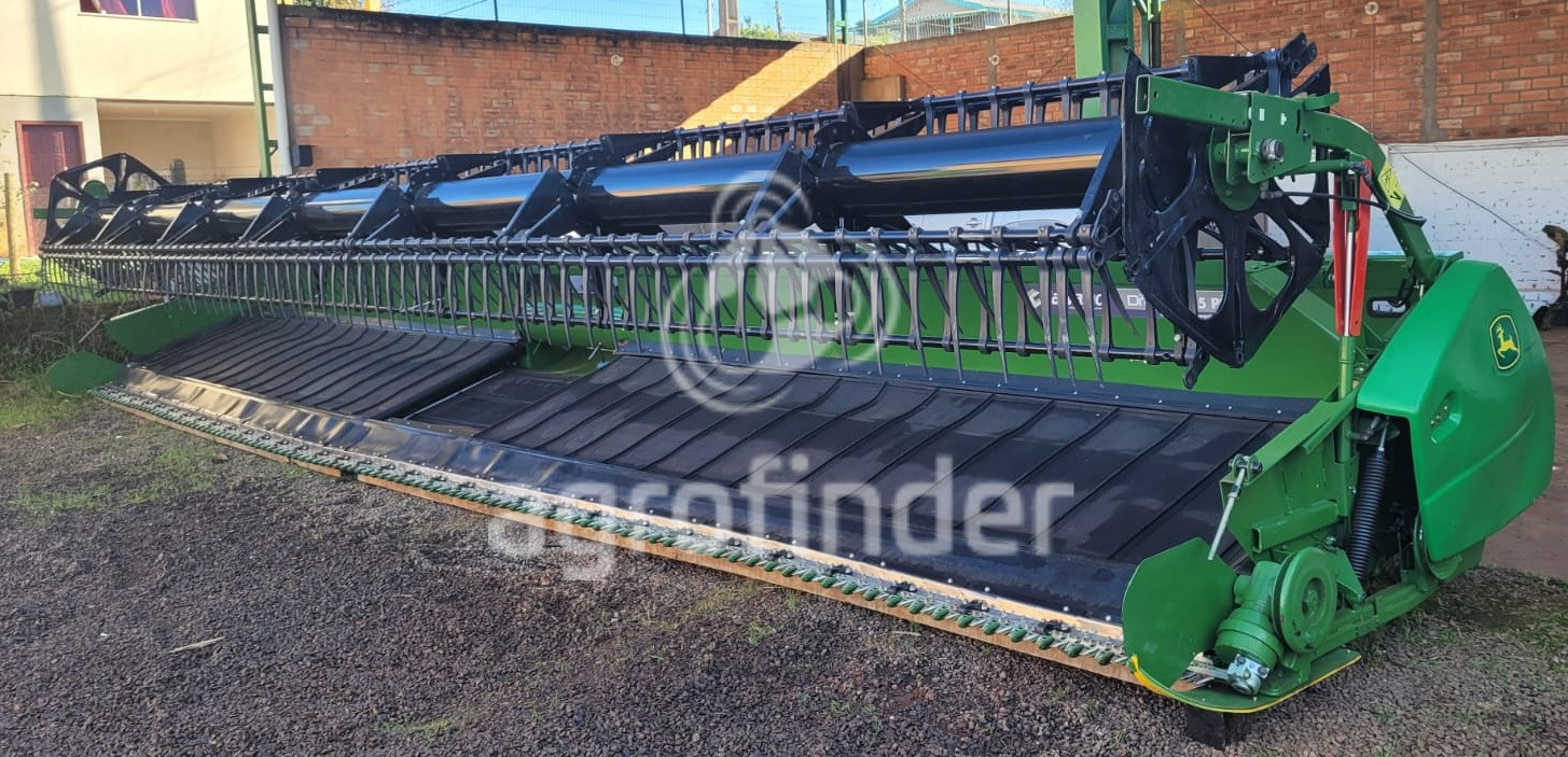Plataforma de Soja John Deere 0635A 
 Ano 2021