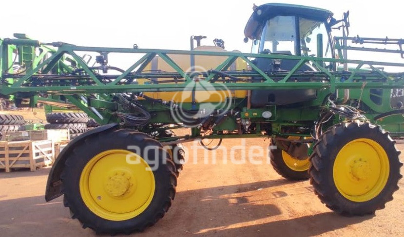 Pulverizador Autopropelido John Deere 4630
Ano 2014