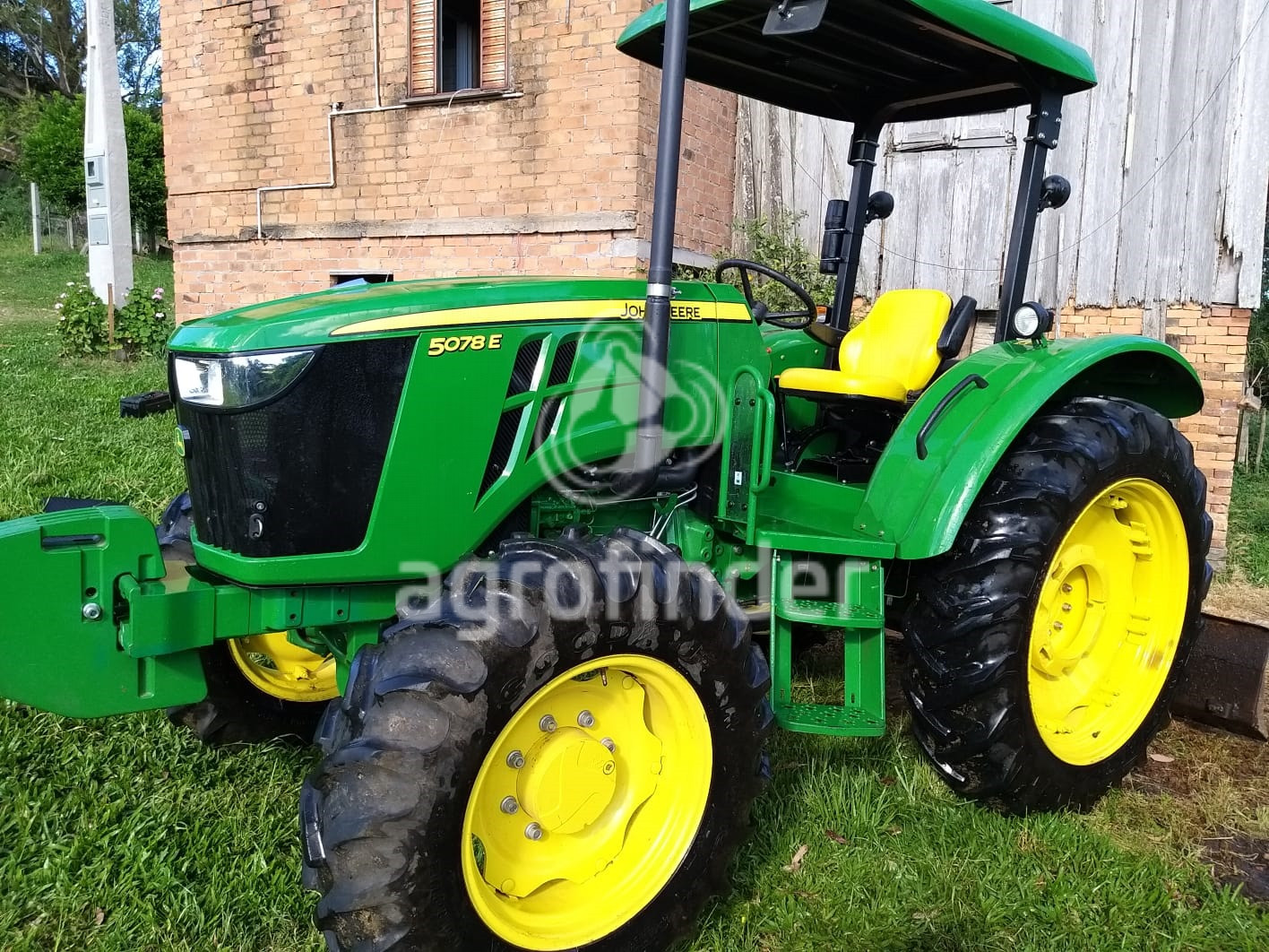 Trator John Deere 5078 E
Ano 2020