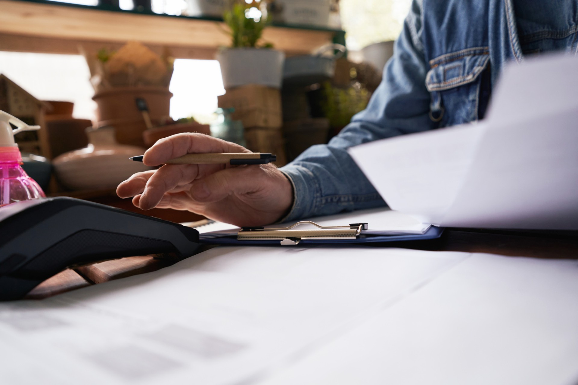 Crédito, Seguros e Consórcios